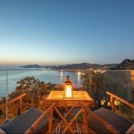 Irida Sunset Villa Pentátion Exteriör bild